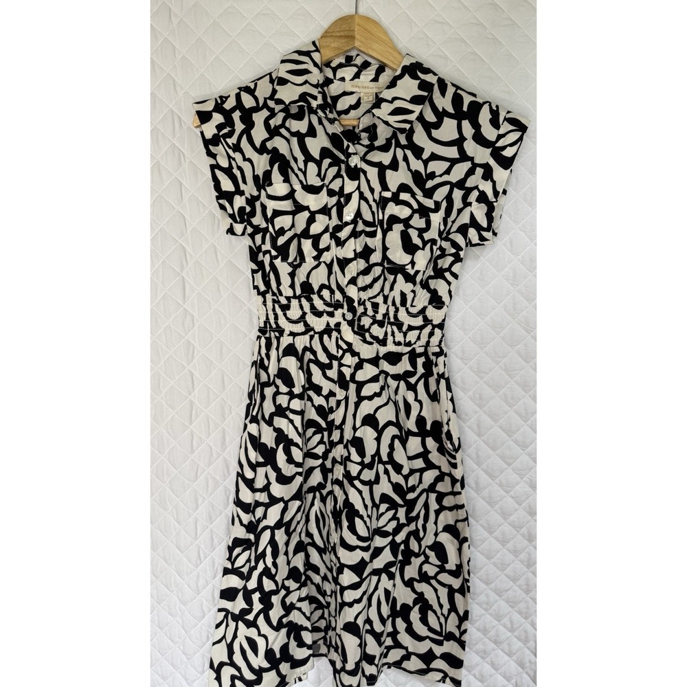 NWT Geometric Abstract Monteau Los Angeles Dress Size Small Pockets Button Down